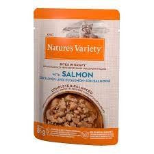 NATURE'S VARIETY GATO POUCH BITES IN GRAVY